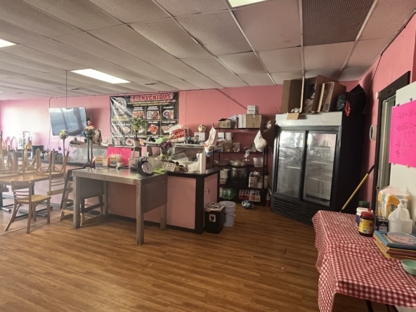 Retail for sale in KCMO17